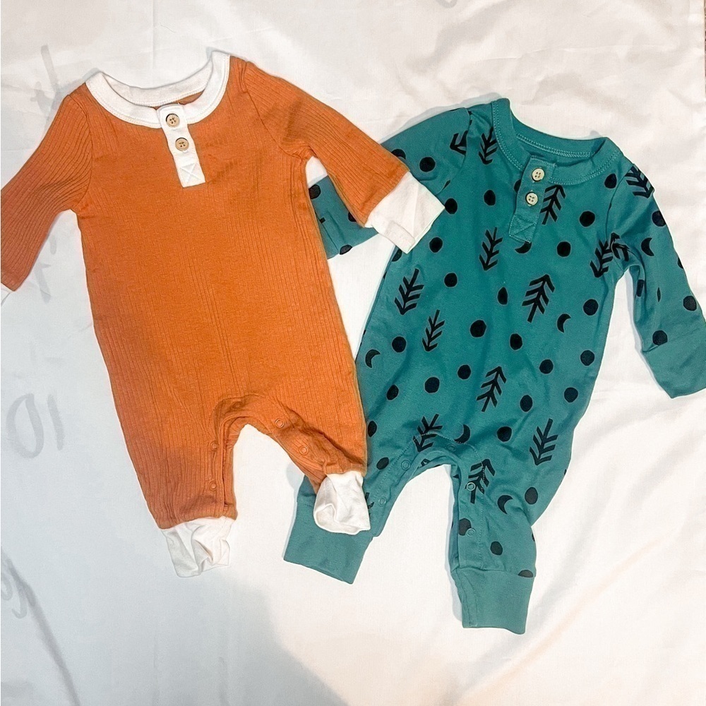 Set of Two Baby Cat & Jack Long Sleeve Jumpsuits in Size Newborn